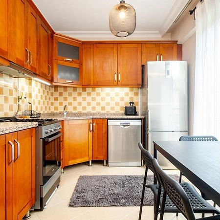 Апартаменты Comfy Flat Near Popular Attractions In Sisli Стамбул Экстерьер фото